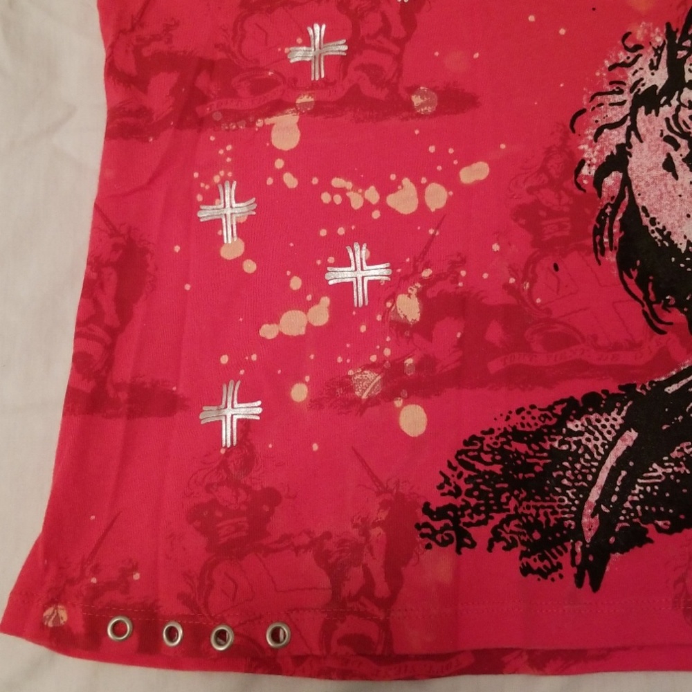 Rebel Spirit red unicorn distressed tshirt size L - Picture 7 of 8